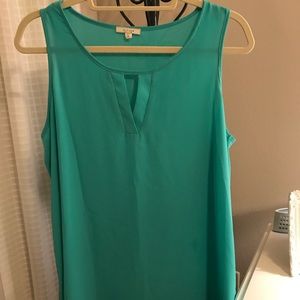 Teal blouse: beautiful color, perfect condition